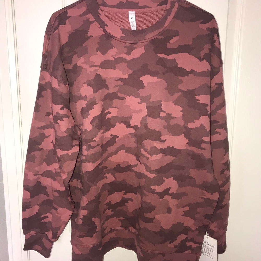 Lululemon sweatshirt 8